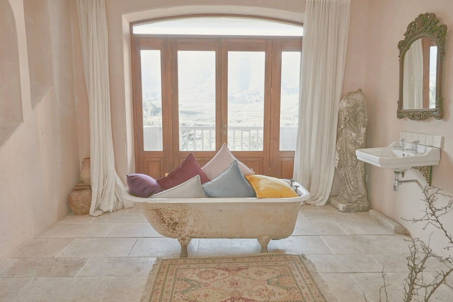 Baño – Pino & Jacaranda