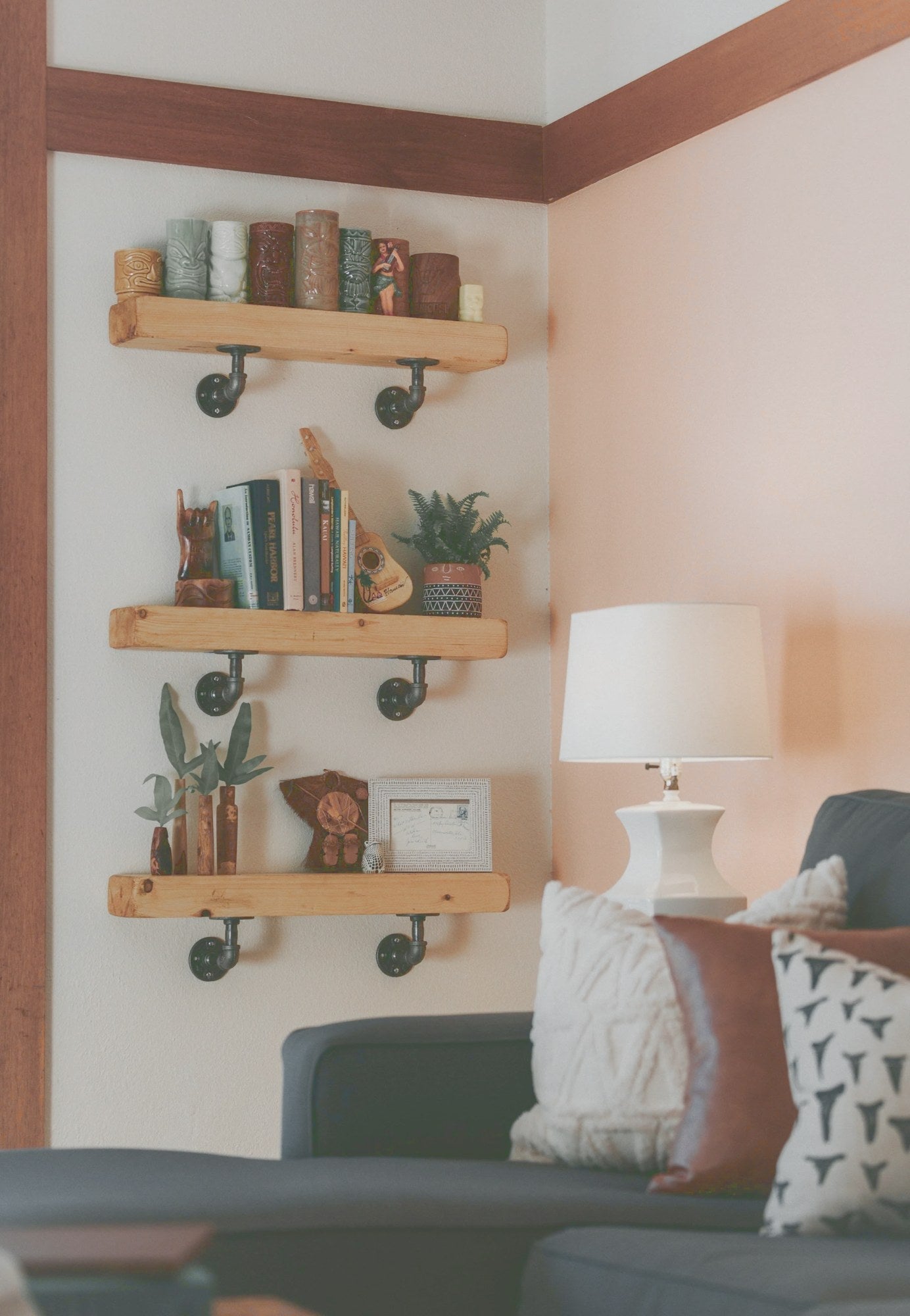 Estanterías y Librerías – Pino & Jacaranda