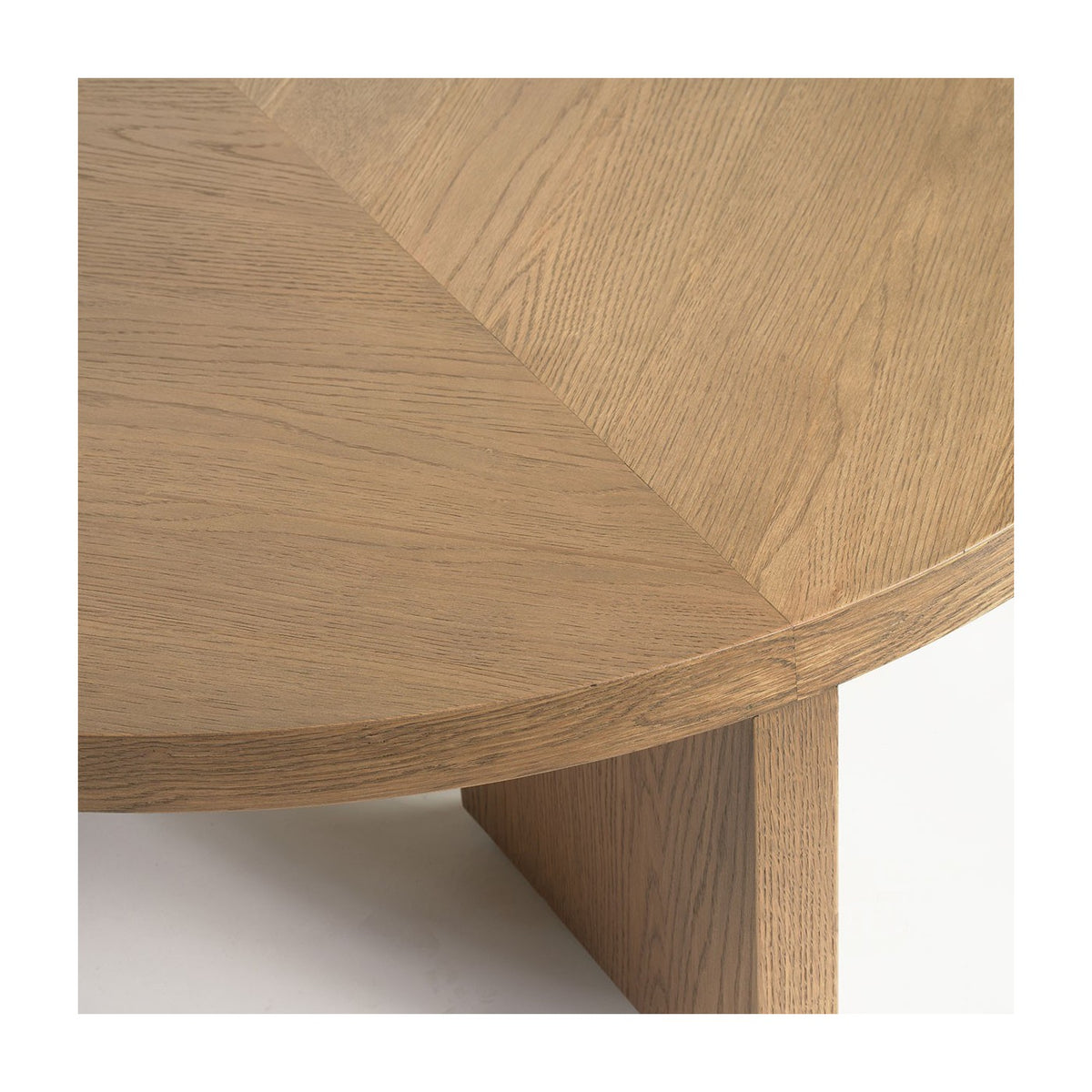 Mesa de centro redonda de madera en espiga Bosa