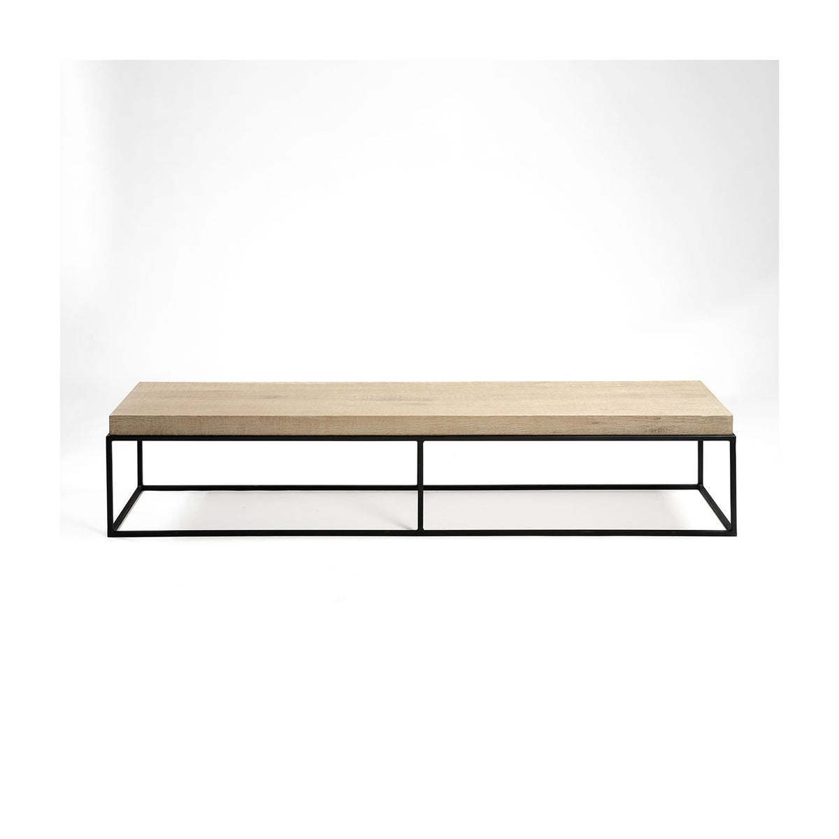 Mesa de centro rectangular de roble blanqueado y metal Lindos