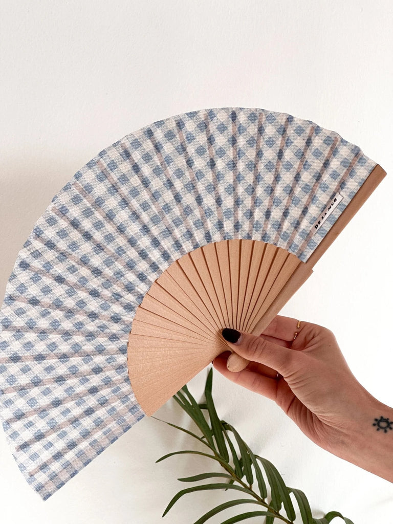Abanico con Funda Isa - pino_y_jacaranda