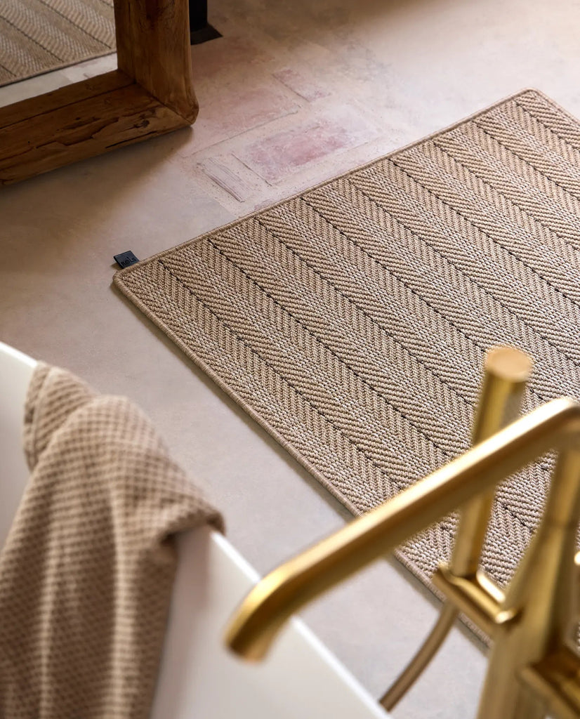 Alfombra de Interior y Exterior Maya Lineage Circular - pino_y_jacaranda