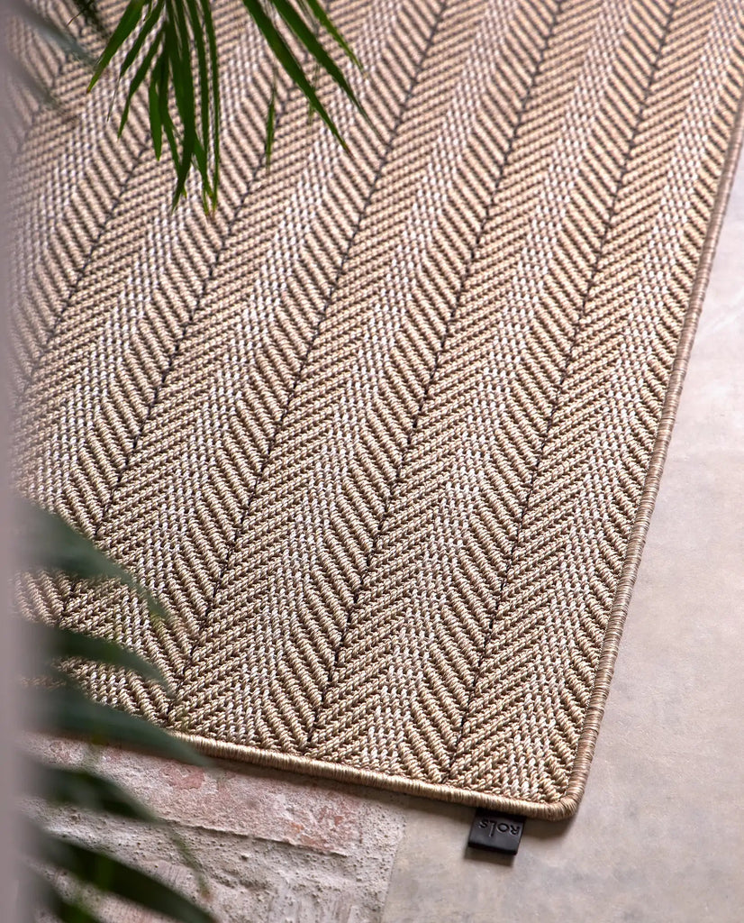 Alfombra de Interior y Exterior Maya Lineage Circular - pino_y_jacaranda