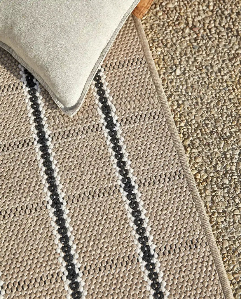 Alfombra Redonda de Interior y Exterior Terra Gobi - pino_y_jacaranda