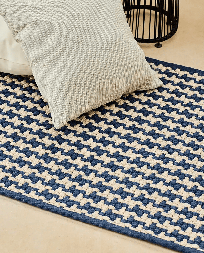 Alfombra Redonda de Interior y Exterior Terra Gorafe - pino_y_jacaranda