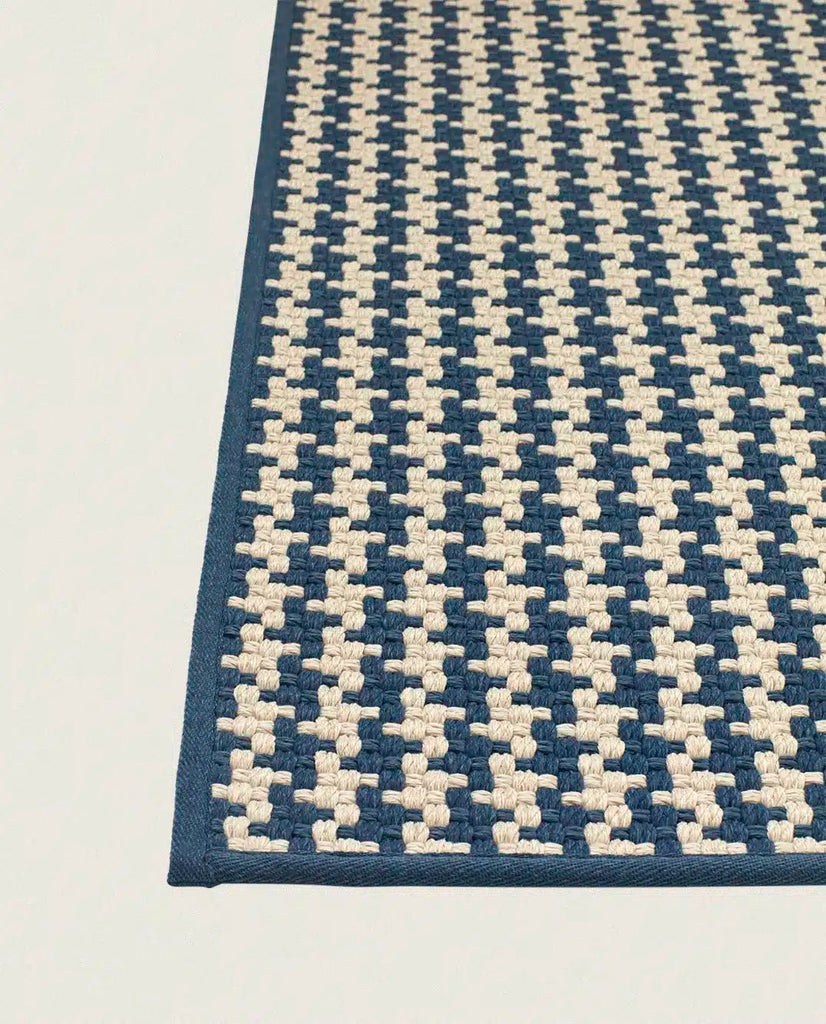 Alfombra Redonda de Interior y Exterior Terra Gorafe - pino_y_jacaranda