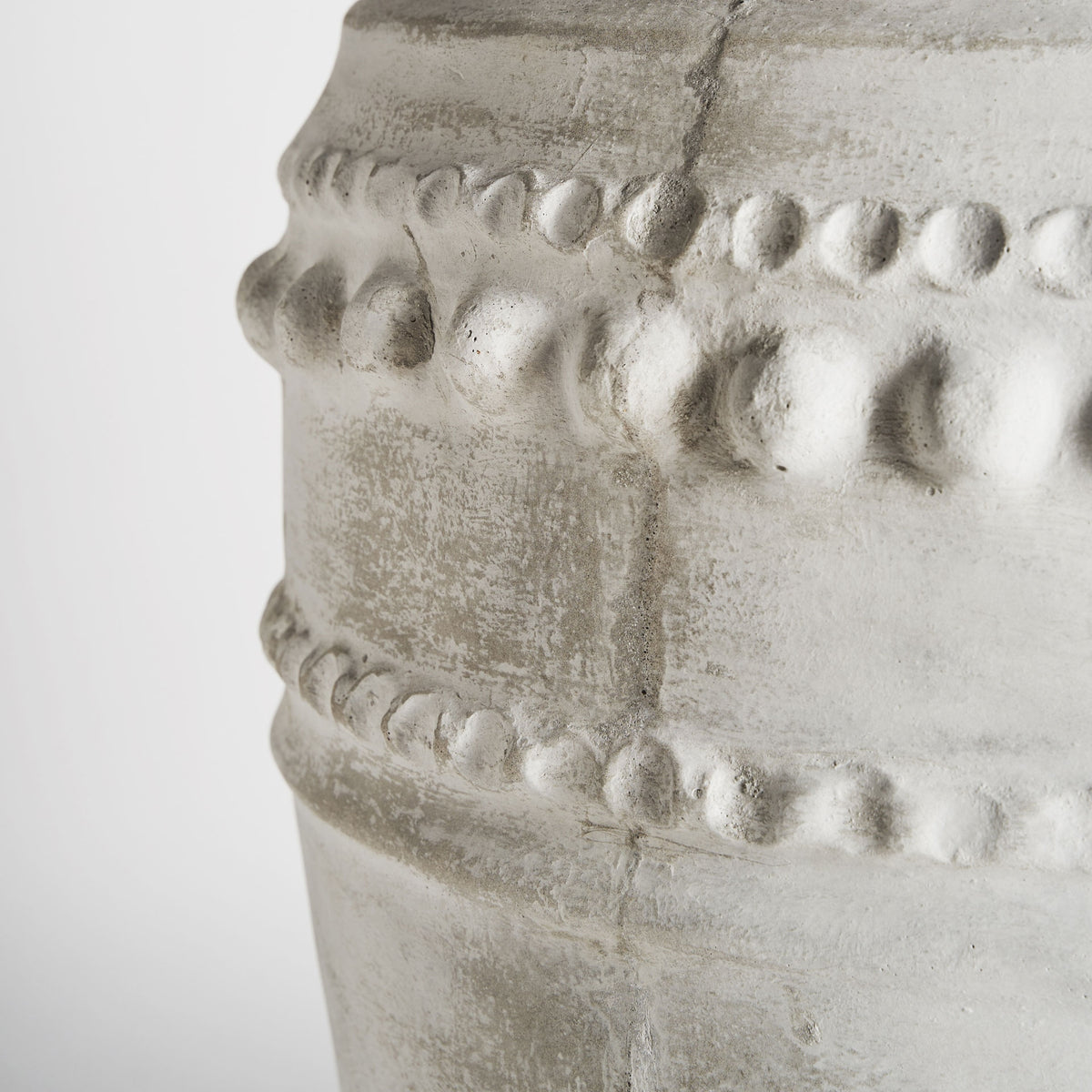 Ánfora de terracota blanco roto Aledo