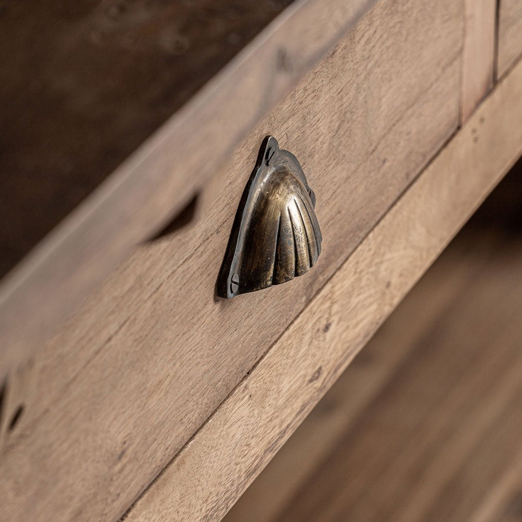 Aparador Vetel - pino_y_jacaranda