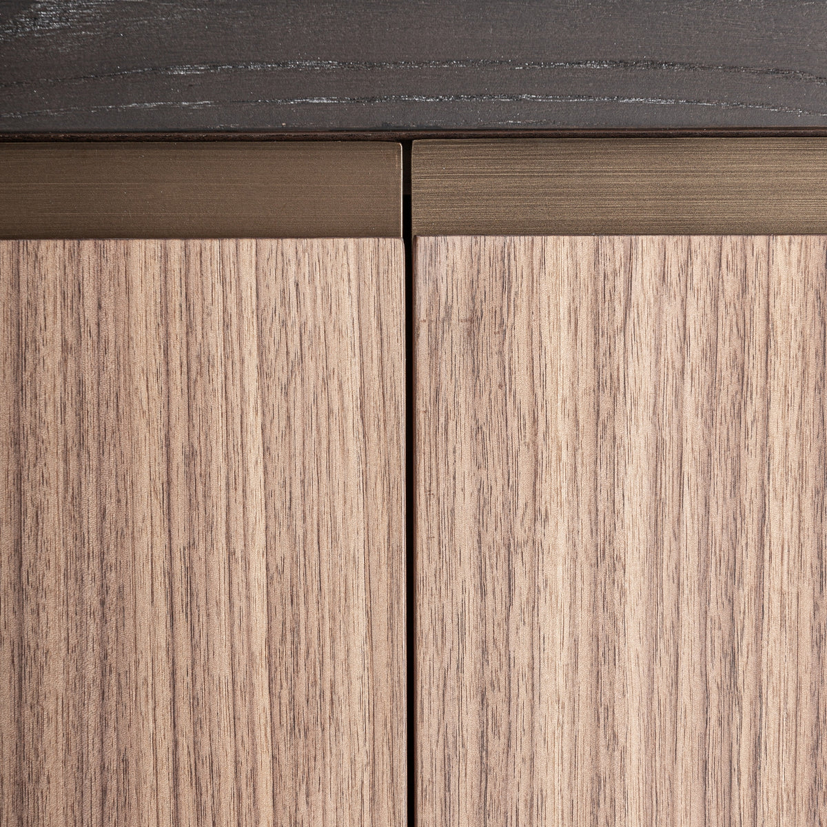 Armario de madera y cristal templado Cavalleria