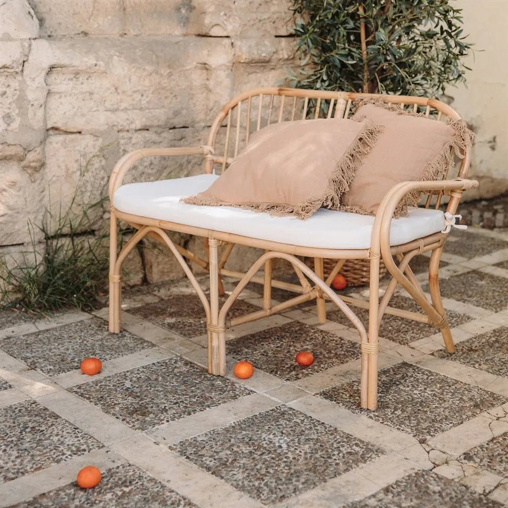 Banco Puerto Vallarta - pino_y_jacaranda