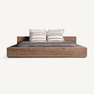 Cama de madera de pino reciclado Orient
