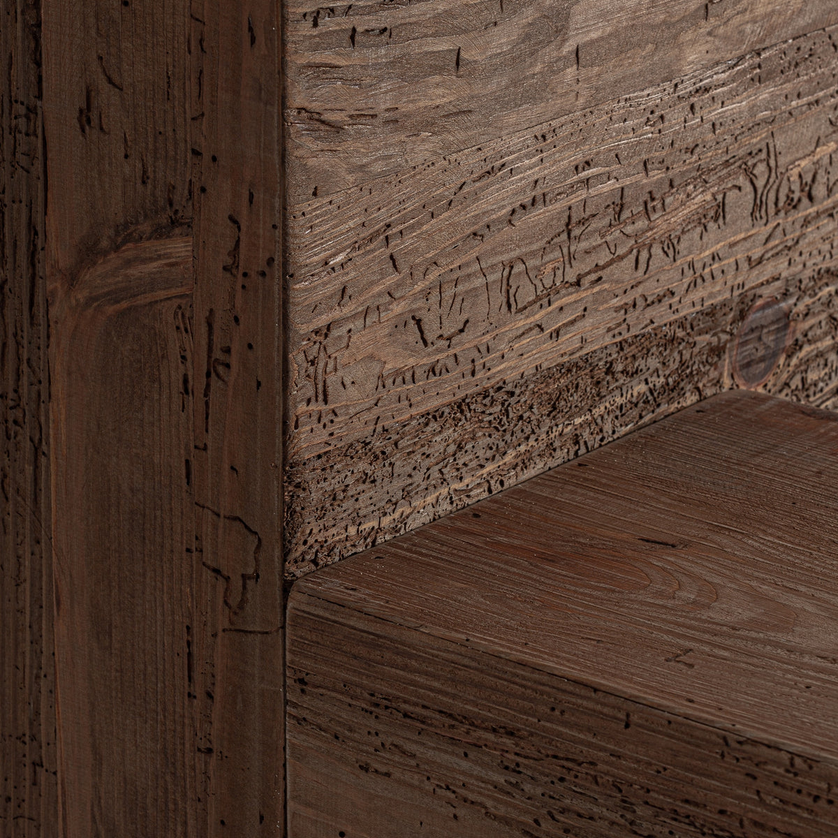 Cama de madera de pino reciclado Orient