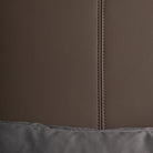Cama de piel marrón Biniparratx