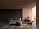 Cama de pino y bouclé Trebalúger