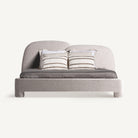 Cama tapizada beige Llucalcari