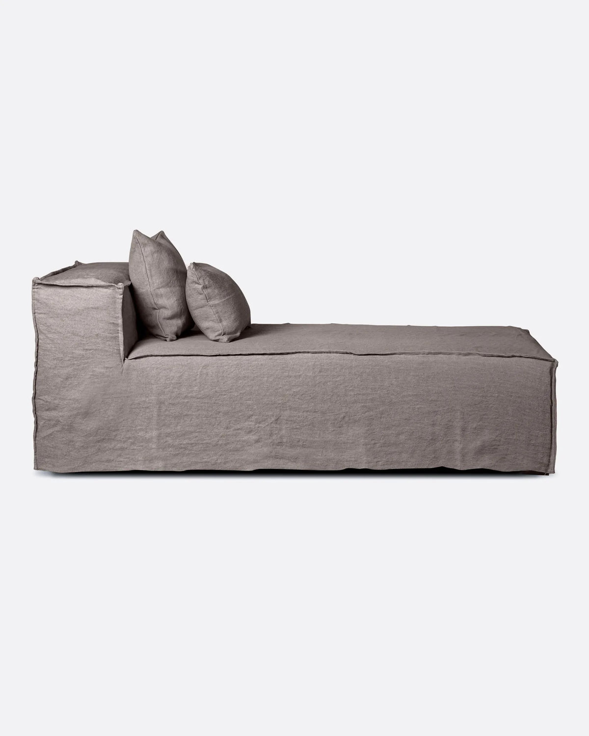 Chaise longue con funda de lino Strozzi