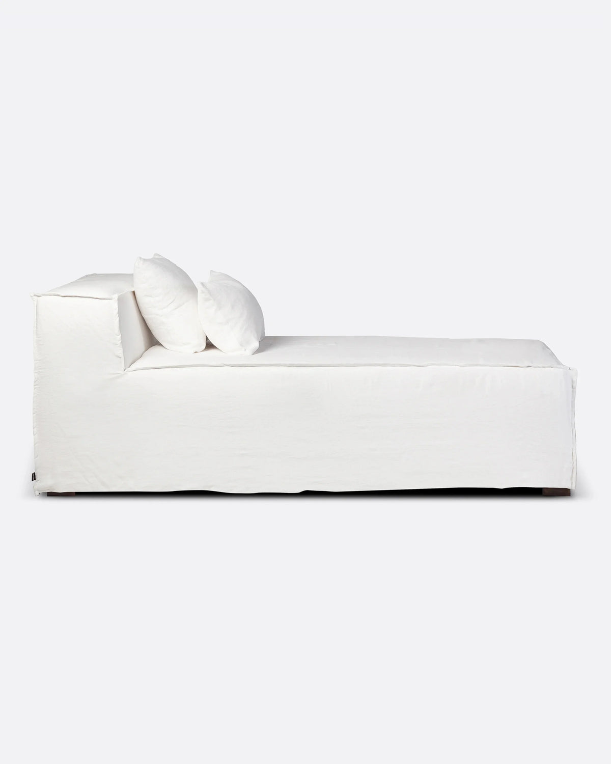 Chaise longue con funda de lino Strozzi