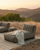 Chaise longue de exterior extralarga de olefina Caccini