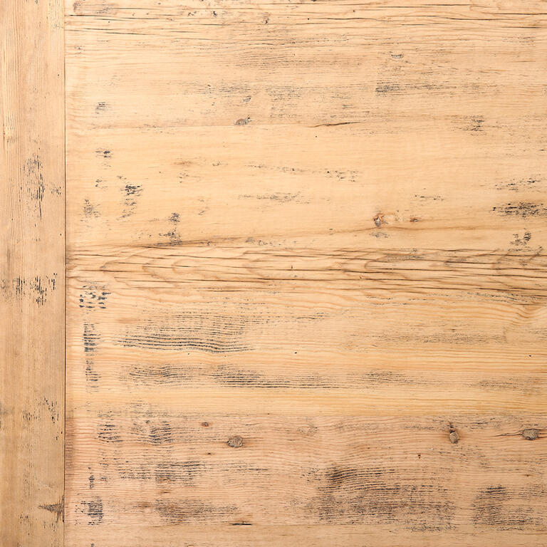 Mesa de comedor natural de olmo y hierro Orzán