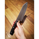 Santoku alveolado Maglionero Iside POM 17 cm
