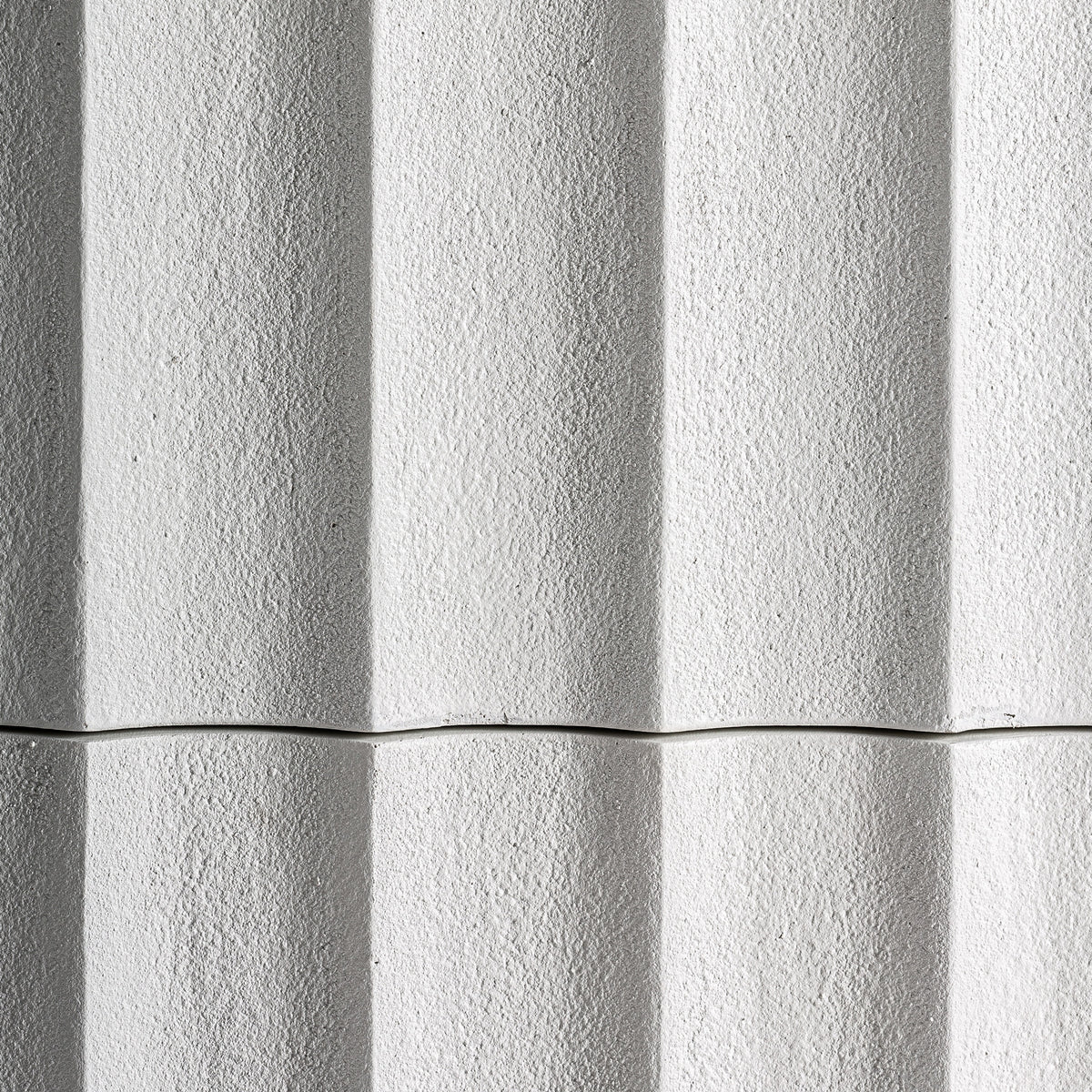 Cómoda de madera de mango blanca Ratjada
