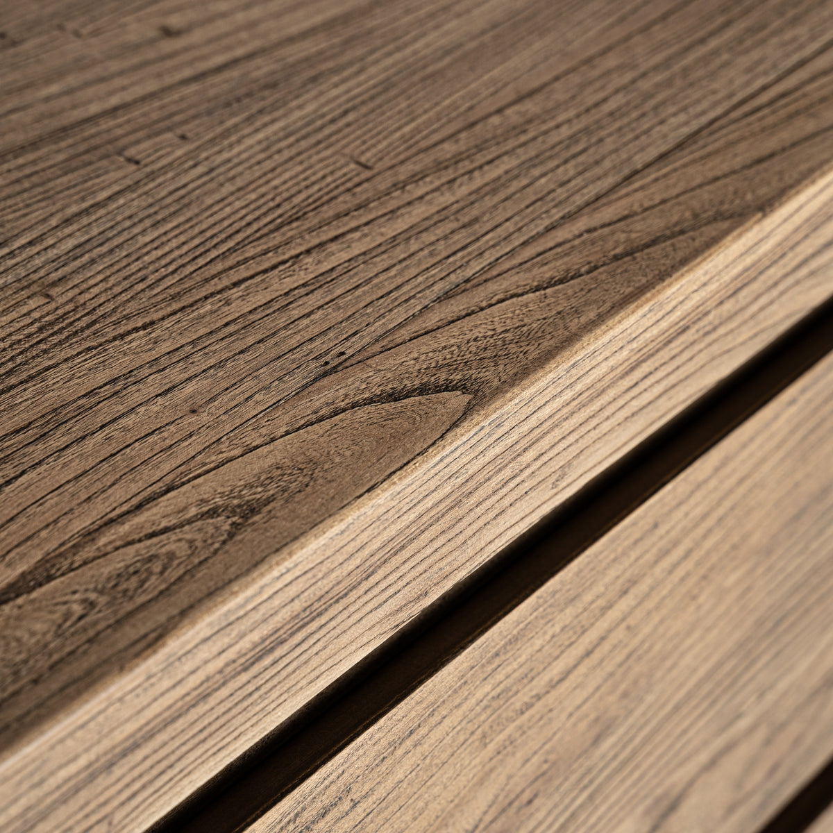 Cómoda de madera de olmo Mercadal pequeña