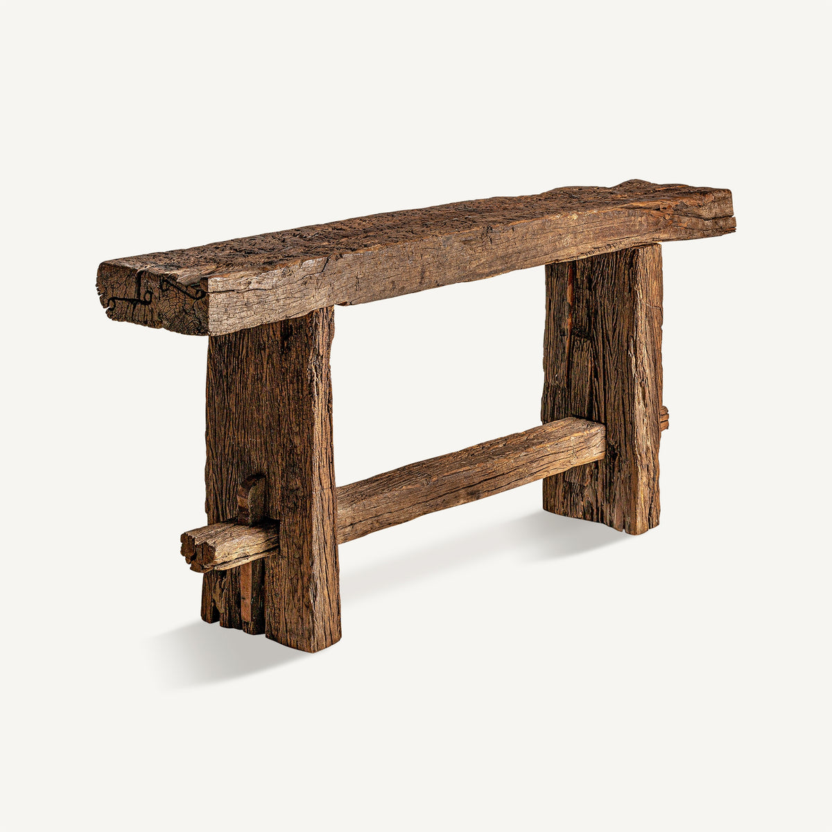 Consola de madera de mango reciclada Artà