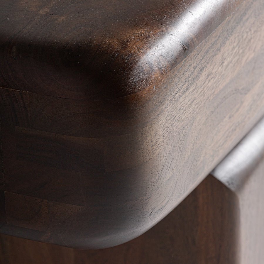 Consola Hill - #pino_y_jacaranda#