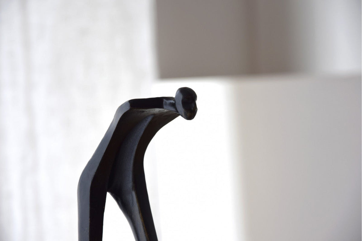 Escultura Caminante - #pino_y_jacaranda#
