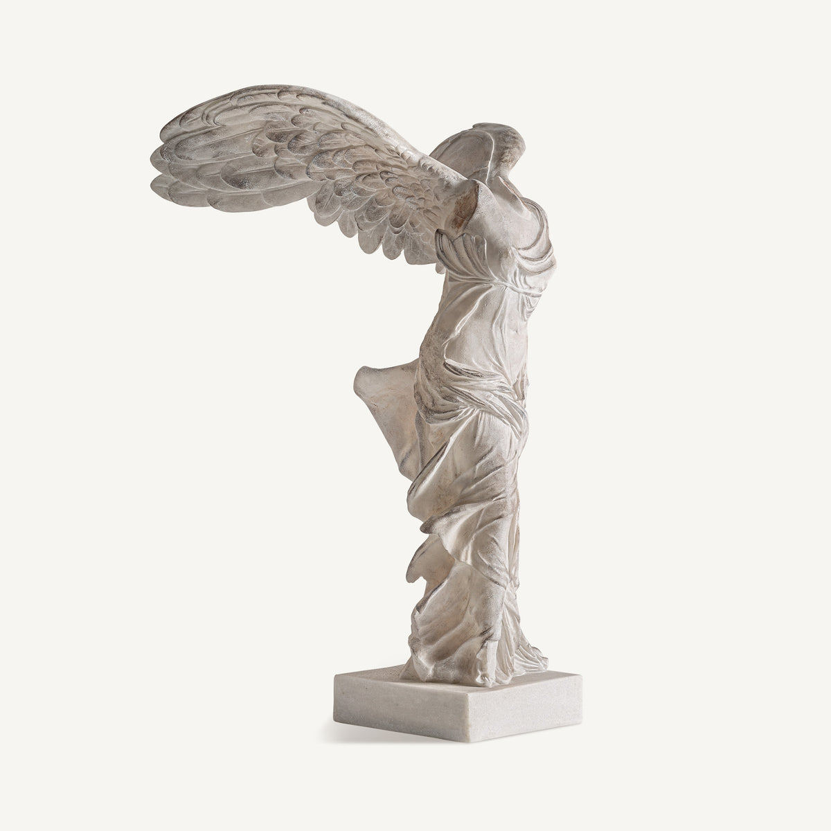 Escultura de resina marfil Purias