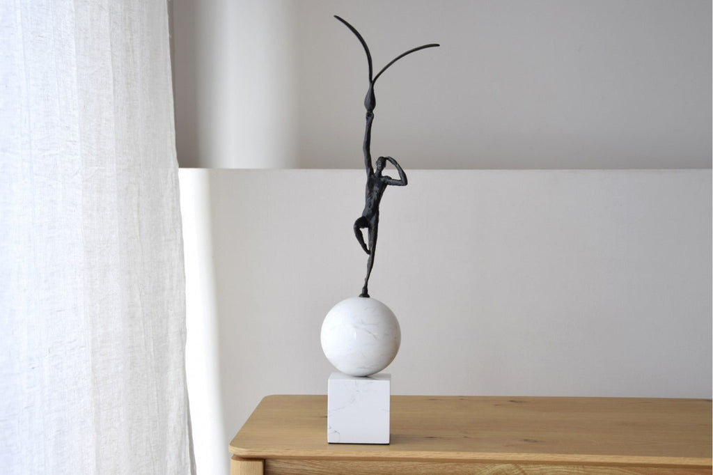 Escultura Horizonte - #pino_y_jacaranda#