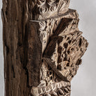 Escultura tótem de teca y hierro Alumbres