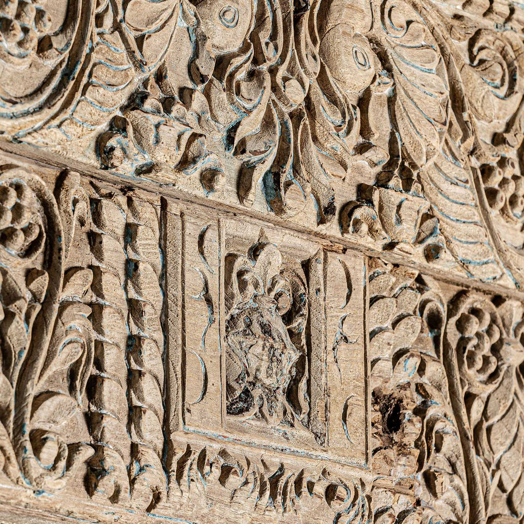 Espejo Athenas - pino_y_jacaranda