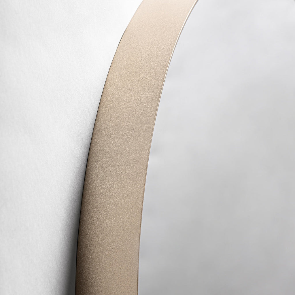 Espejo Park - #pino_y_jacaranda#