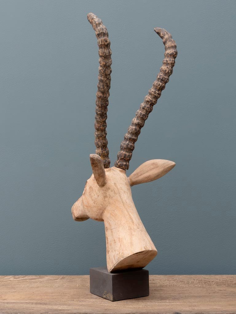 Figura de Decoración Gacela - #pino_y_jacaranda#