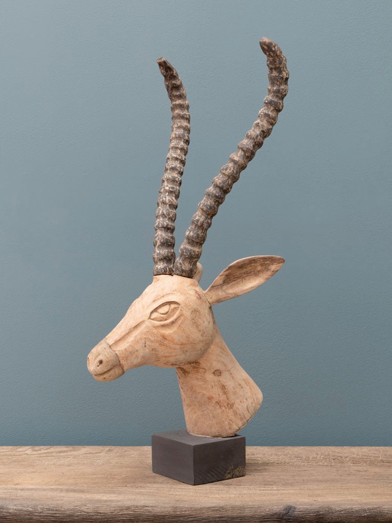 Figura de Decoración Gacela - #pino_y_jacaranda#