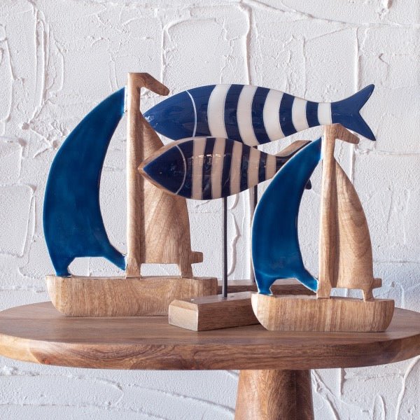 Figura de Decoración Pez Rayado - pino_y_jacaranda