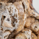 Figura decorativa de cuarzo y teca Cruïlles