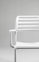Sillón de resina Costa Nardi