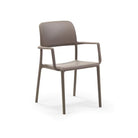 Sillón apilable de resina Riva Nardi – Topo