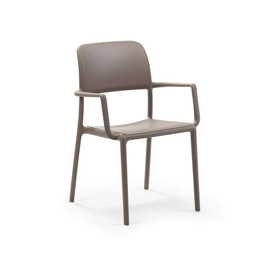 Sillón apilable de resina Riva Nardi – Topo