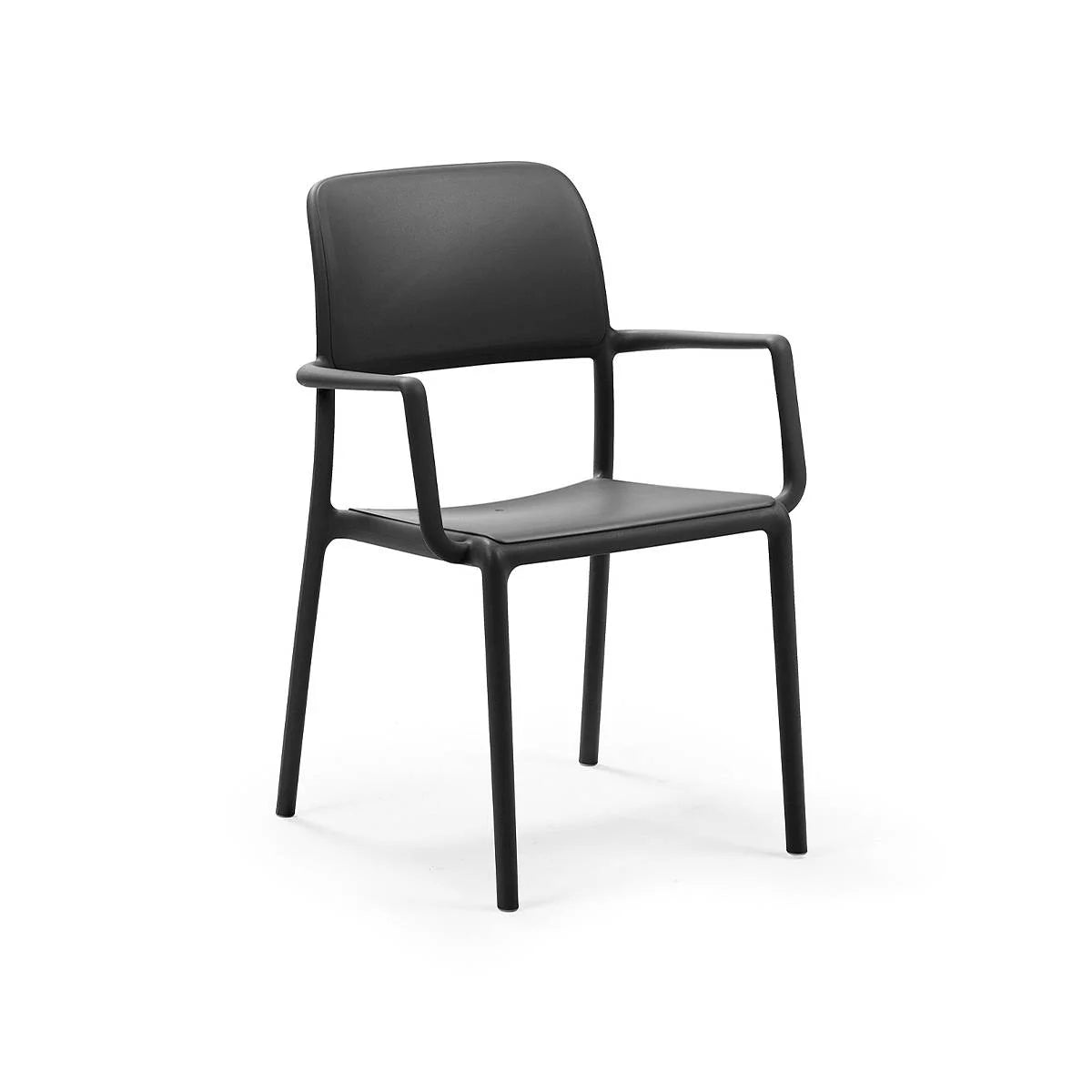 Sillón apilable de resina Riva Nardi