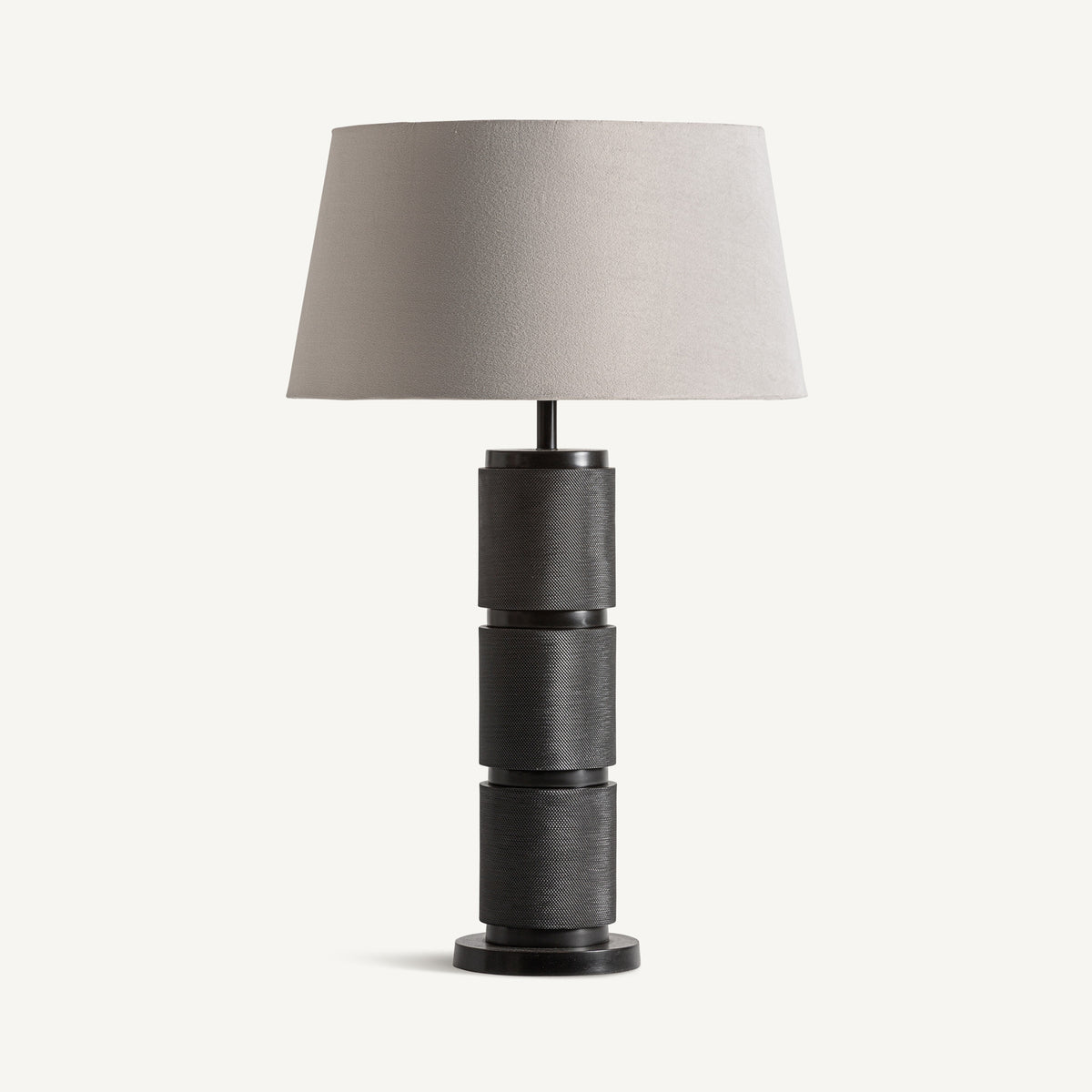 Lámpara de sobremesa de aluminio negro Torregarcía