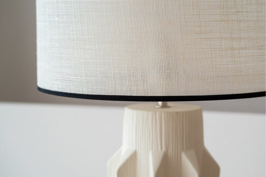 Lámpara de Sobremesa Helena - pino_y_jacaranda