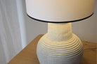 Lámpara de Sobremesa Swift Small - #pino_y_jacaranda#