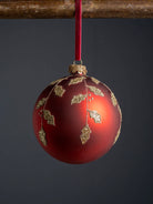Bola de Navidad Roja con Acebo Brillante