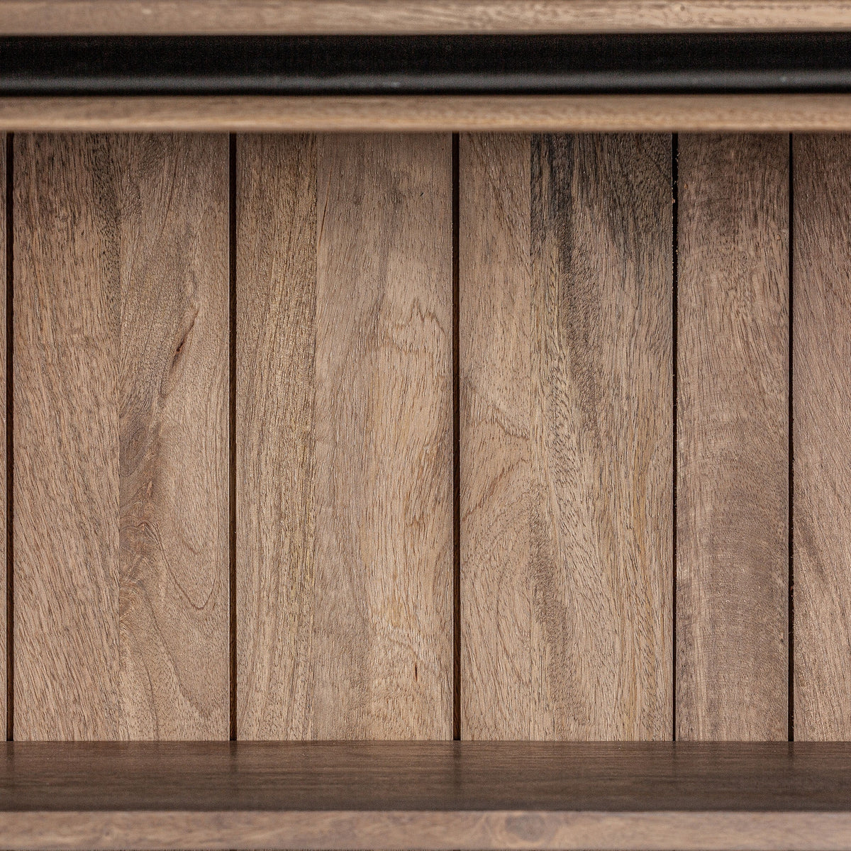 Librería de madera de mango y hierro Grecale