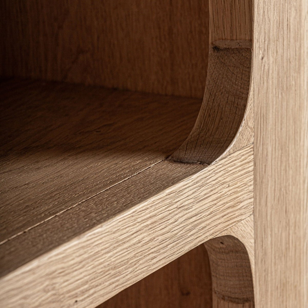 Librería Glusa - pino_y_jacaranda