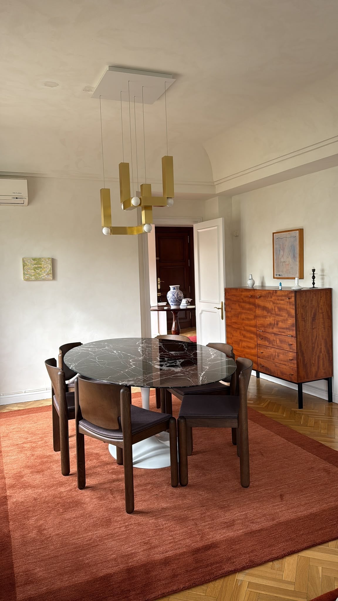 Lote de 6 sillas Paola de fresno nogal y lino - Tacchini