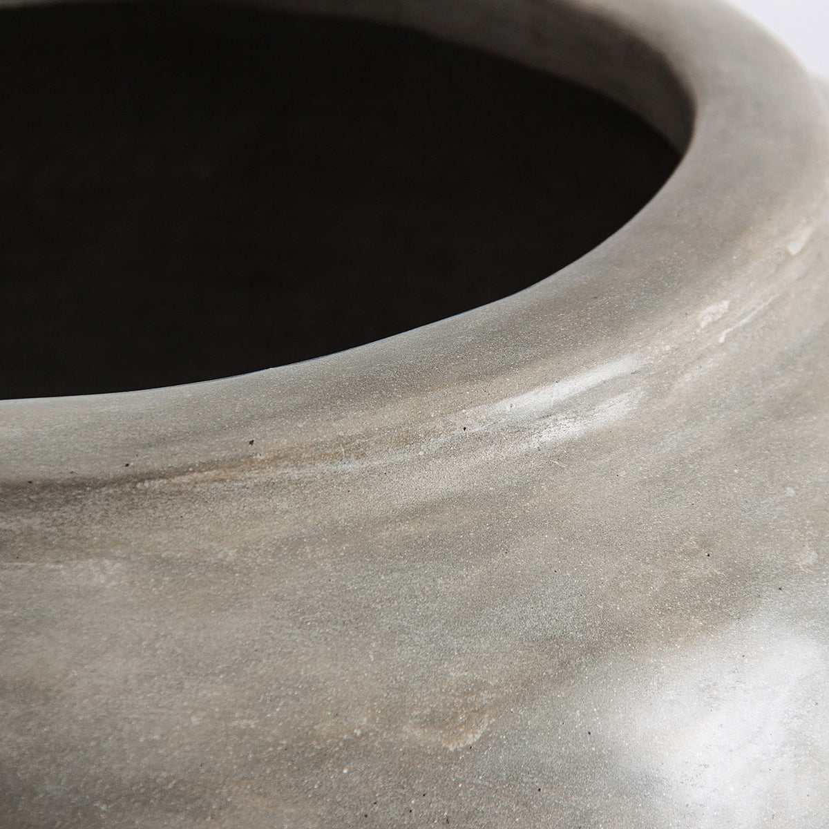 Macetero de terracota gris Granado pequeño